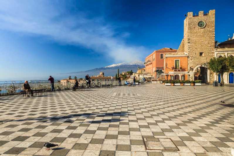 |FROM CATANIA| Etna and Taormina Tour [PRIVATE TOUR] - Walking the Silvestri Craters on Mount Etna