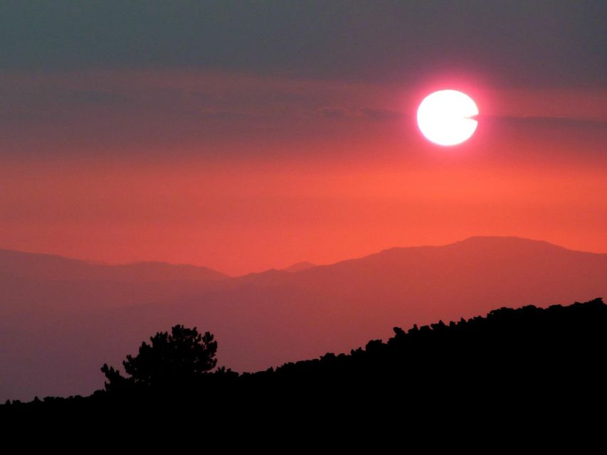 From Catania: Mount Etna Sunset Tour with Aperitif - Walking extinct craters at 2,000 meters