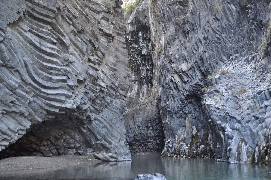 From Catania: Mt. Etna, Wine and Alcantara Tour - Key points to know before booking
