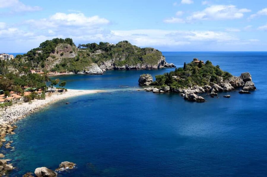 From Cefalù : Etna & Taormina guided tour full day - Is the 3,000-meter Etna upgrade worth €78?