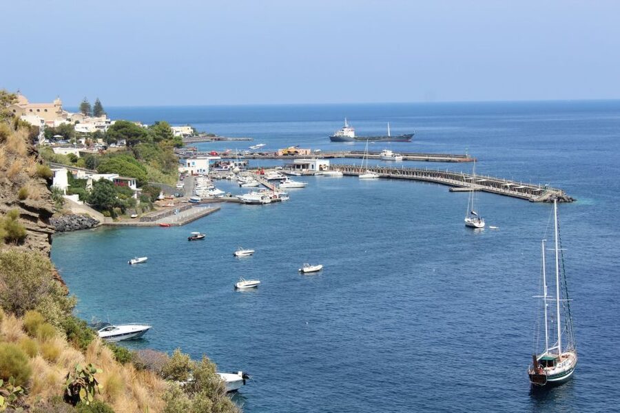 From Cefalù: Salina, Panarea, Stromboli Tour with Boat Ride - Panarea from 2:45 to 4:45 p.m.