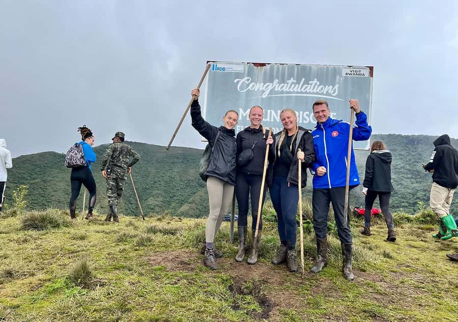 From Kigali: Bisoke Summit Trek, Crater Lake 1 Day Safari - From farmland into Volcanoes National Park