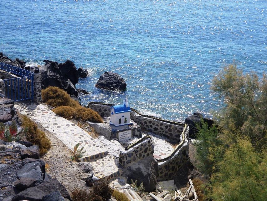 From Kos: Nissyros Volcano total package - Mandraki brings back the human scale