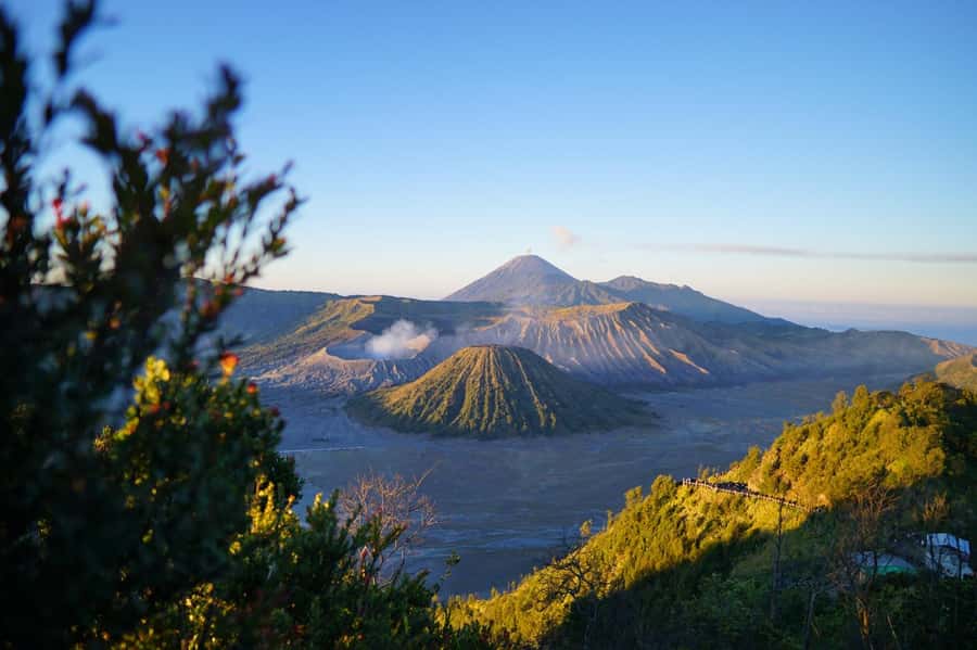 From Malang: 1-Day Mount Bromo Shared Trip - How to prepare for the 10-hour outing