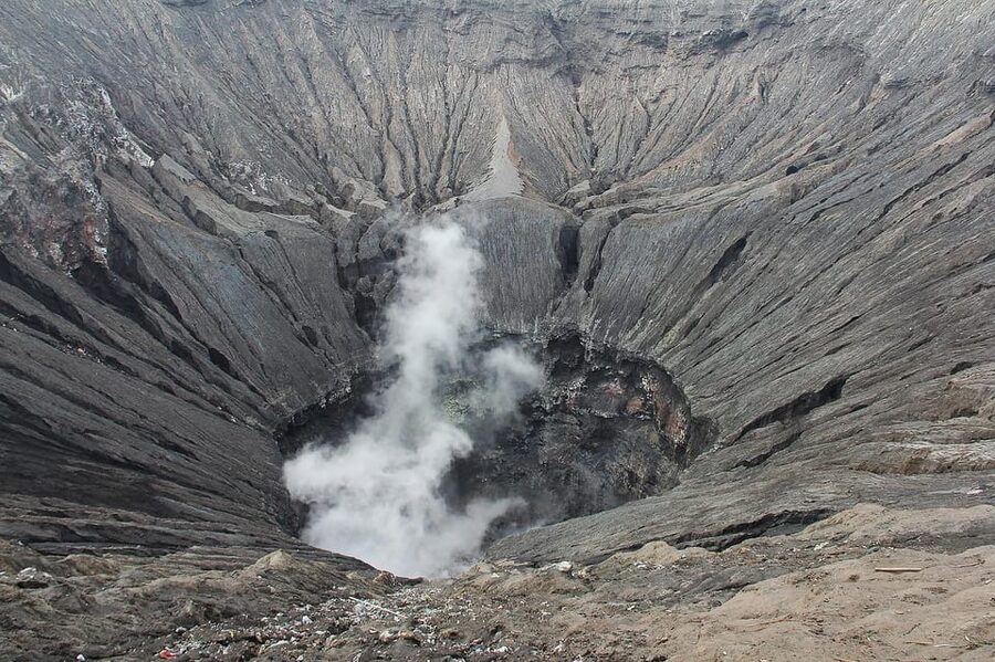 From Malang/Surabaya: 2-Days Tour Mt. Bromo Ijen Blue Flames - What the $200 price really buys