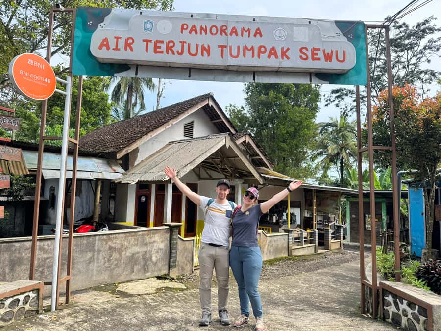 From Malang: Tumpak Sewu & Bromo Tour - Practical packing advice for this exact route