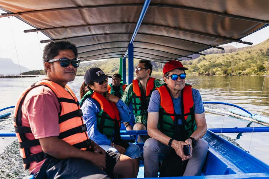 From Manila: Taal Volcano and Lake Boat Sightseeing Tour - Leaving Manila for Tagaytay ridge