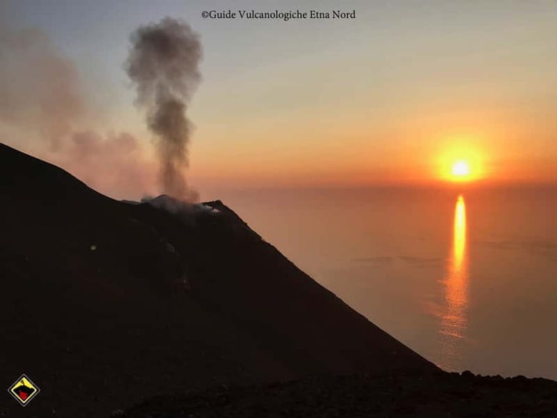 From Milazzo: Lipari, Panarea, and Stromboli Boat Trip - Lipari: the best stop for history and town life