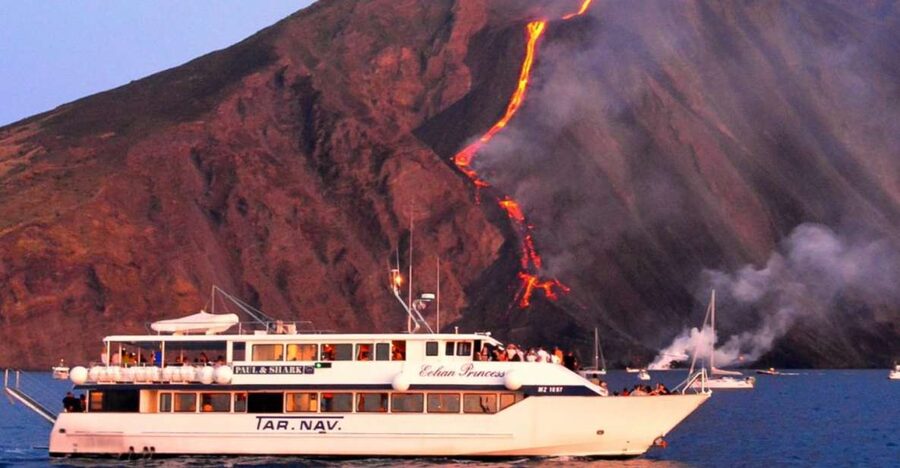 From Milazzo: Panarea and Stromboli Boat Trip by Night - Why Stromboli makes this Milazzo boat trip special
