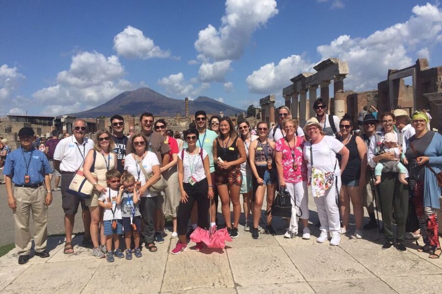 From Naples: Pompeii and Vesuvius Full-Day Tour with Lunch - Walking up Mount Vesuvius