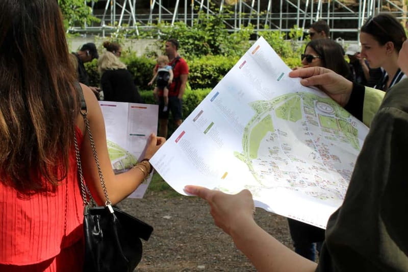 From Naples: Pompeii and Vesuvius Tour with Lunch Included - Pickup in Naples and the ride south