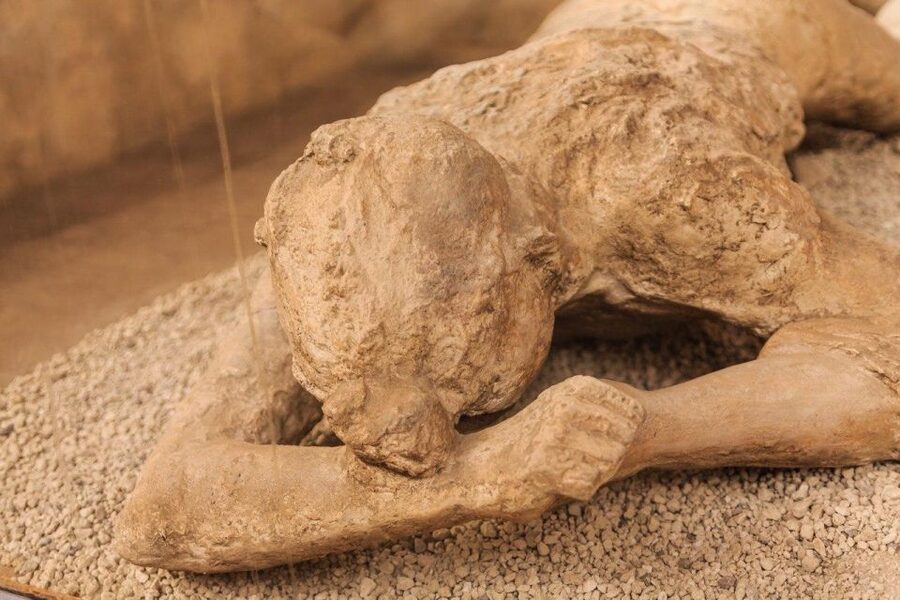 From Naples: Pompeii & Mount Vesuvius Full-Day Private Tour - Key points at a glance