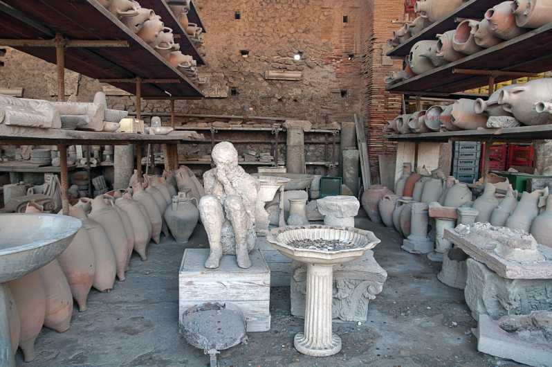 From Naples Port:Pompeii+Vesuvius tour - The road from Vesuvius to Pompeii