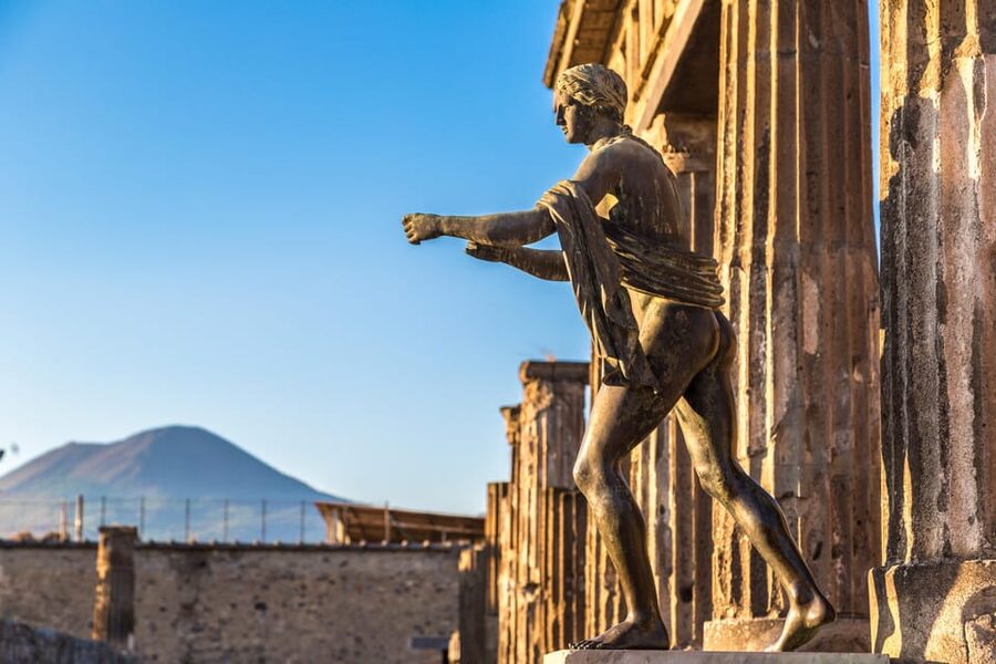From Naples Port:Pompeii+Vesuvius tour - What the $118.95 price includes