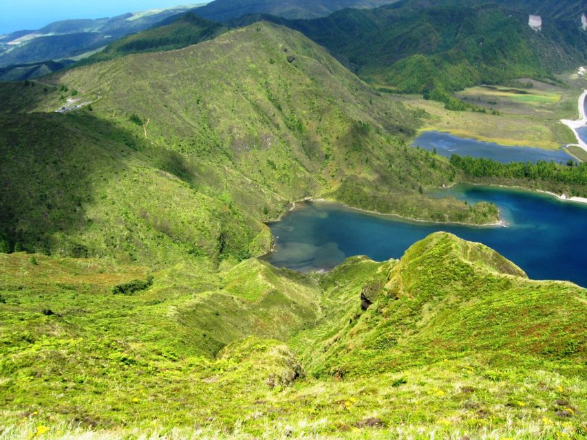From Ponta Delgada: Lagoa do Fogo Half-Day Jeep Tour - Salto do Cabrito, a waterfall with a volcanic twist