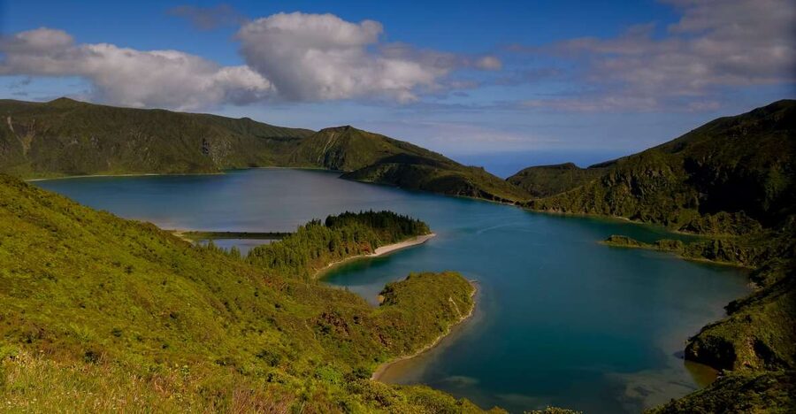 From Ponta Delgada: Lagoa do Fogo & Hot Springs Day Trip - Cerâmica Vieira: A Hands-On Start