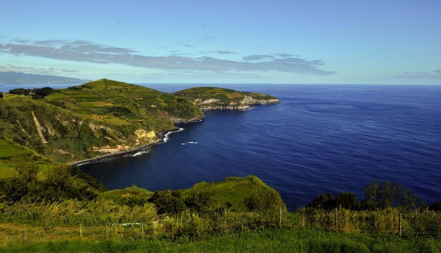 From Ponta Delgada: Lagoa do Fogo & Hot Springs Day Trip - Weather, Clothing, and Practical Comfort