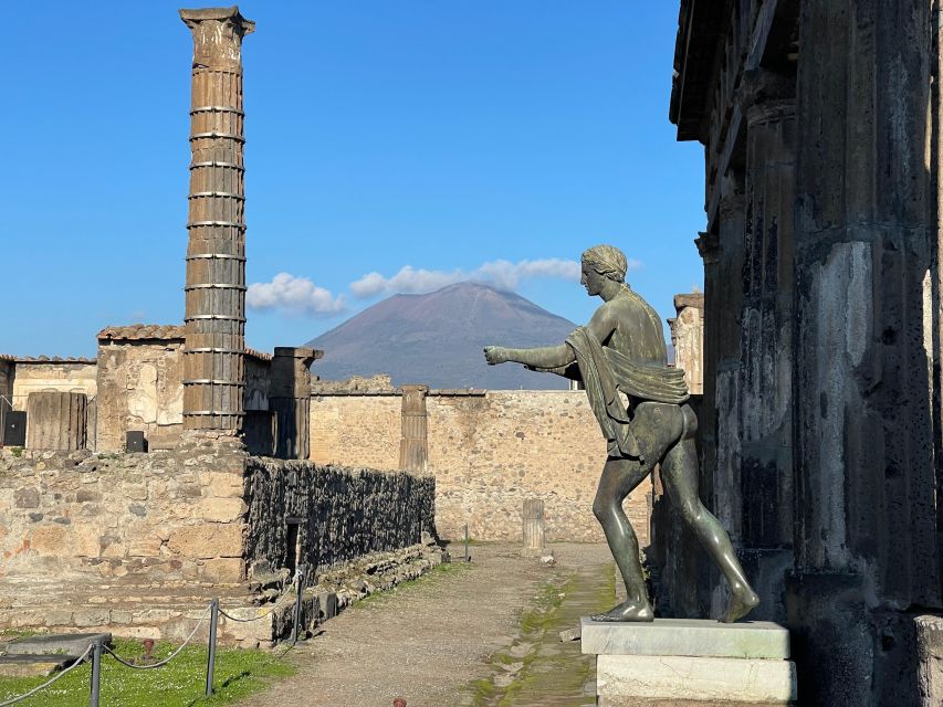 From Positano: Pompeii & Vesuvius tour small group - Pompeii’s streets, forum, baths, and homes