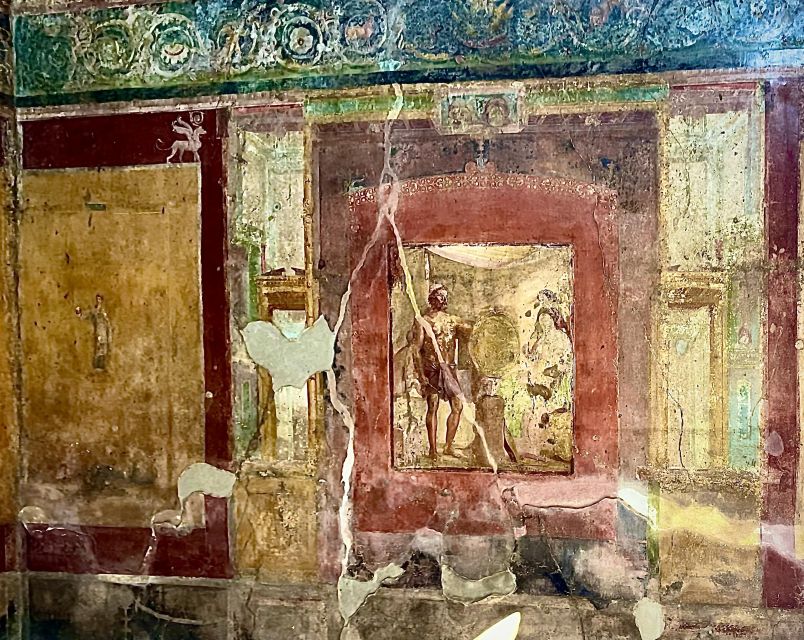 From Positano: Pompeii & Vesuvius tour small group - What the skip-the-line tickets really save