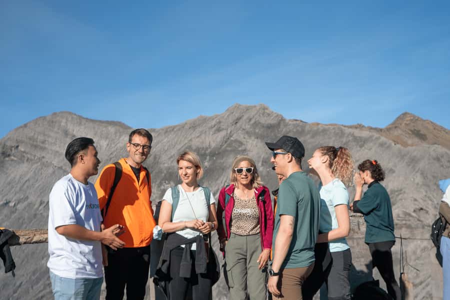 From Probolinggo/Malang : Mount Bromo Sunrise Guided Tour - Why Mount Bromo needs a 1am start