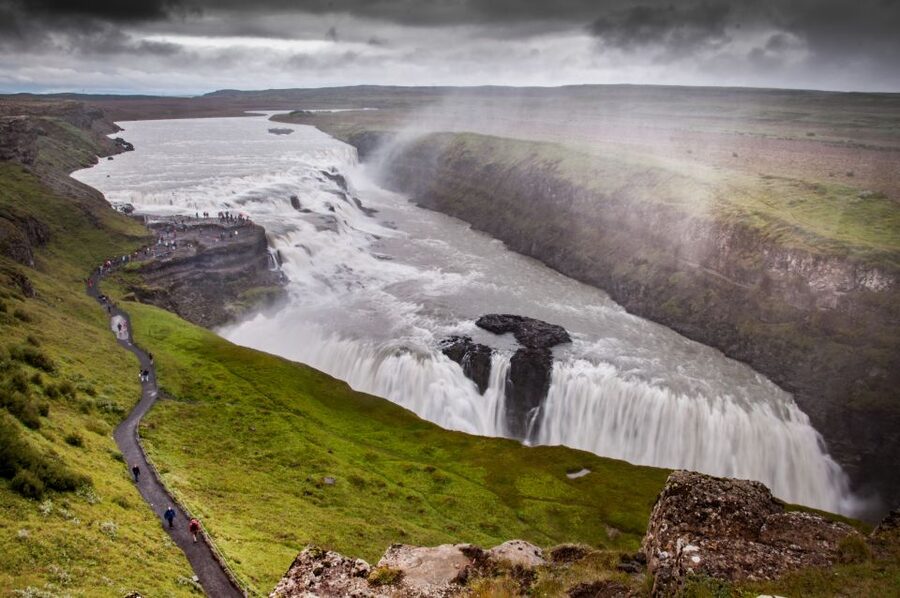 From Reykjavik: Golden Circle & Kerið Full-Day Tour - Gullfoss: the powerful center of the day