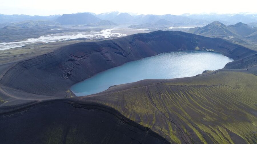 From Reykjavik: Private Landmannalaugar & Hekla Jeep Tour - Why this private Hekla and Landmannalaugar route works