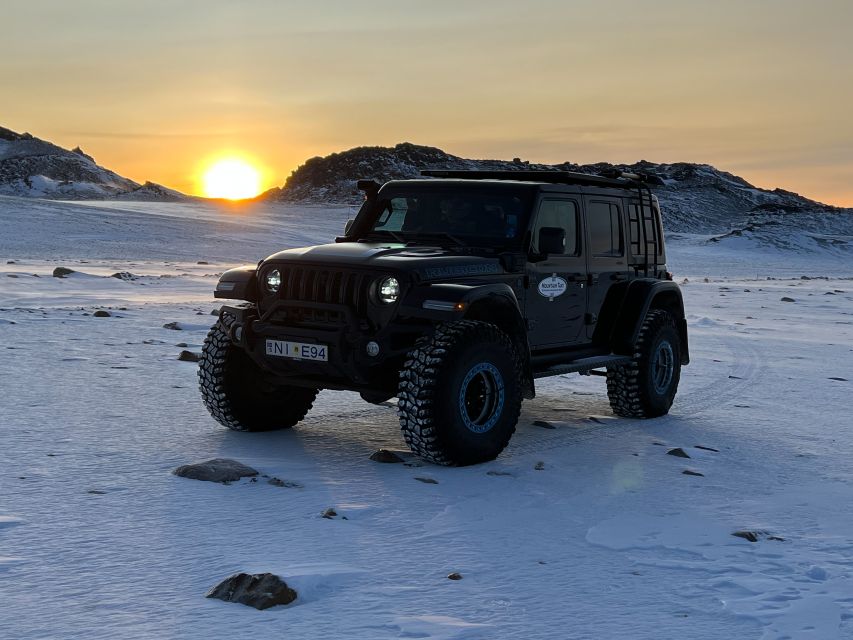From Reykjavik: Private Landmannalaugar & Hekla Jeep Tour - Landmannalaugar gives you the main choice