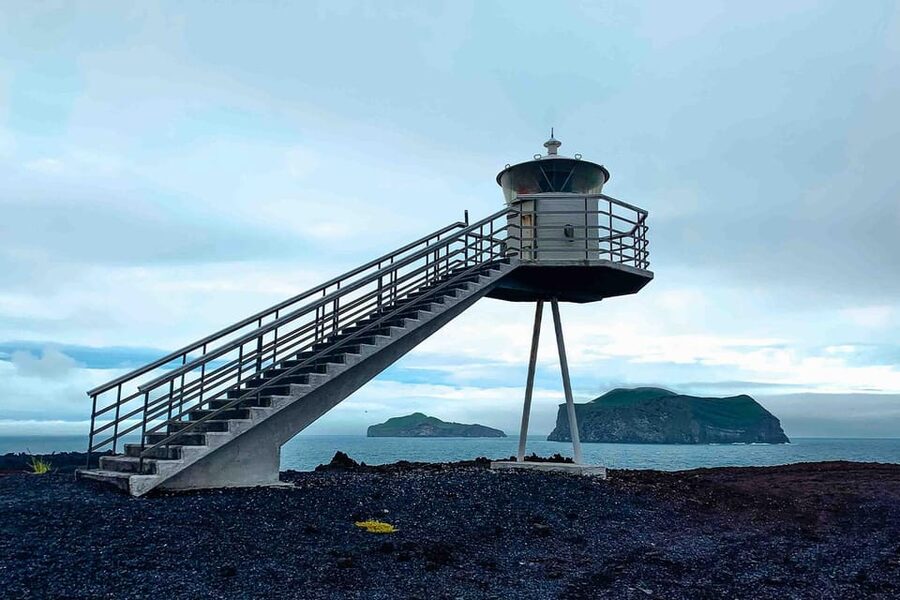 From Reykjavik: Puffin and Volcano Tour in Westman Islands - What the guide can add to the day