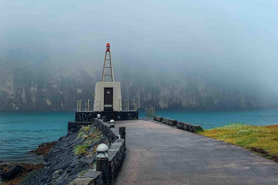 From Reykjavik: Puffin and Volcano Tour in Westman Islands - Eldheimar Museum and the eruption of 1973