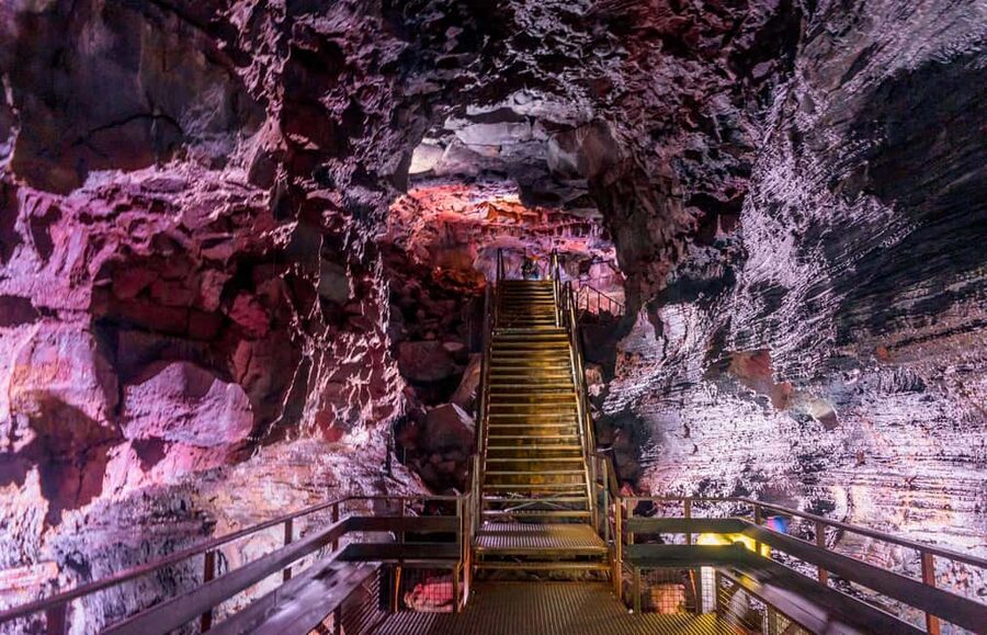 From Reykjavik: Raufarhólshellir Lava Tunnel Tour - The drive from Reykjavik to the cave