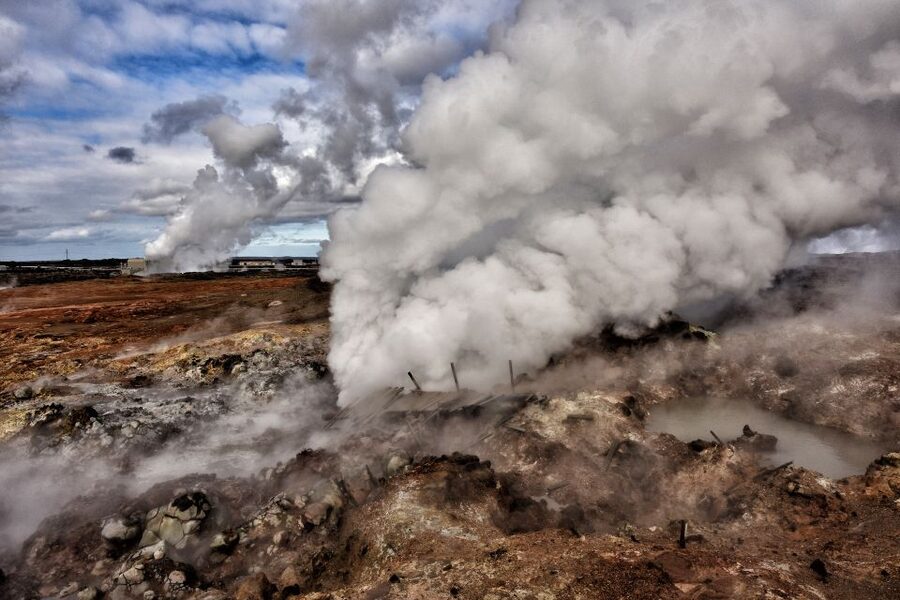 From Reykjavik: Reykjanes Geopark Tour & Airport Transfer - Reykjanesviti and the sea cliffs deserve your attention
