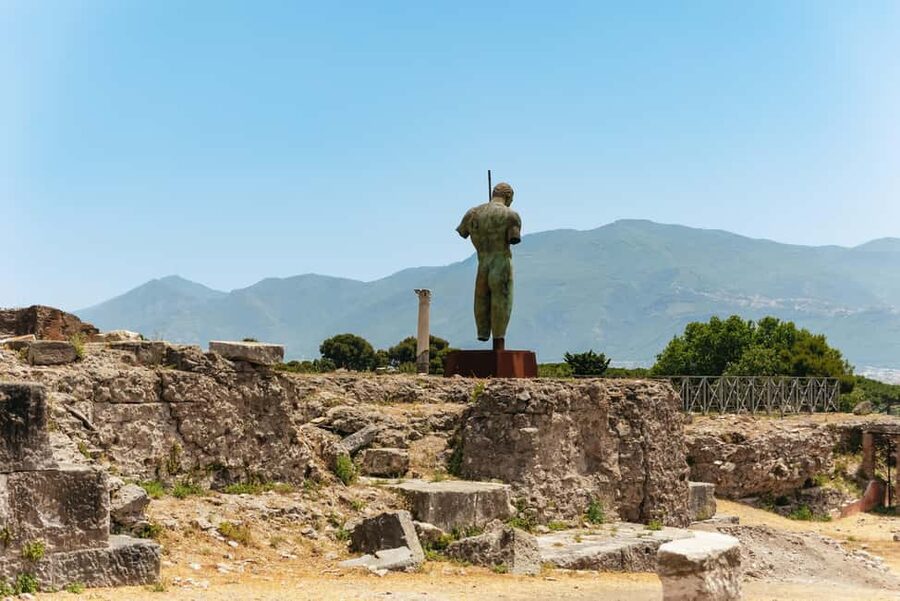 From Rome: Pompeii Day Trip with Optional Vesuvius and Lunch - Key Points Before You Book