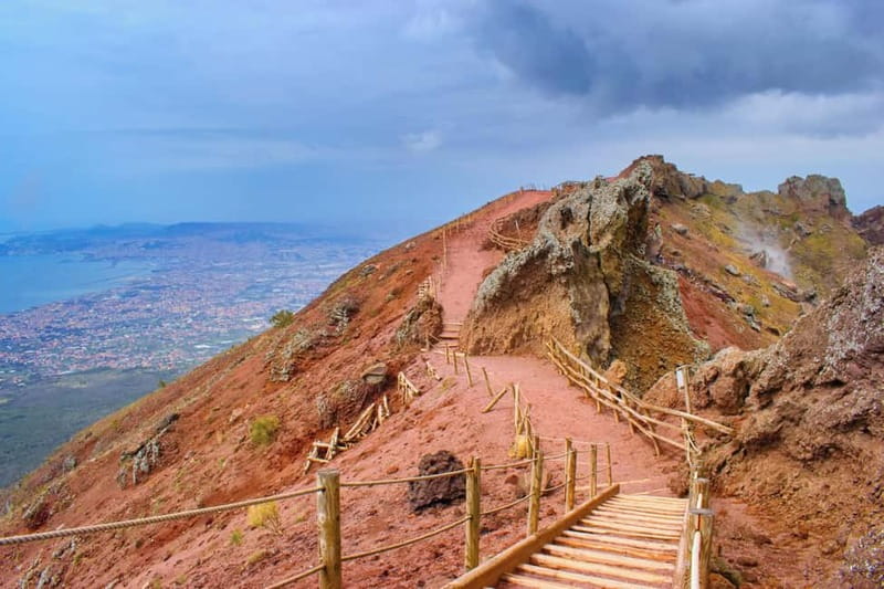 From Rome: Pompeii Guided Tour with Lunch - The Vesuvius question needs clarification