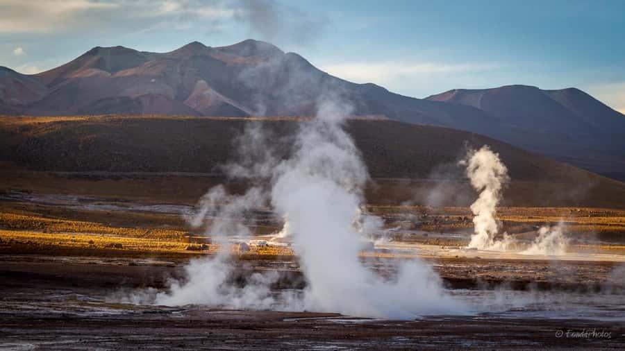 From San Pedro de Atacama: El Tatio Geyser Field & Wetlands - Breakfast in the high Altiplano