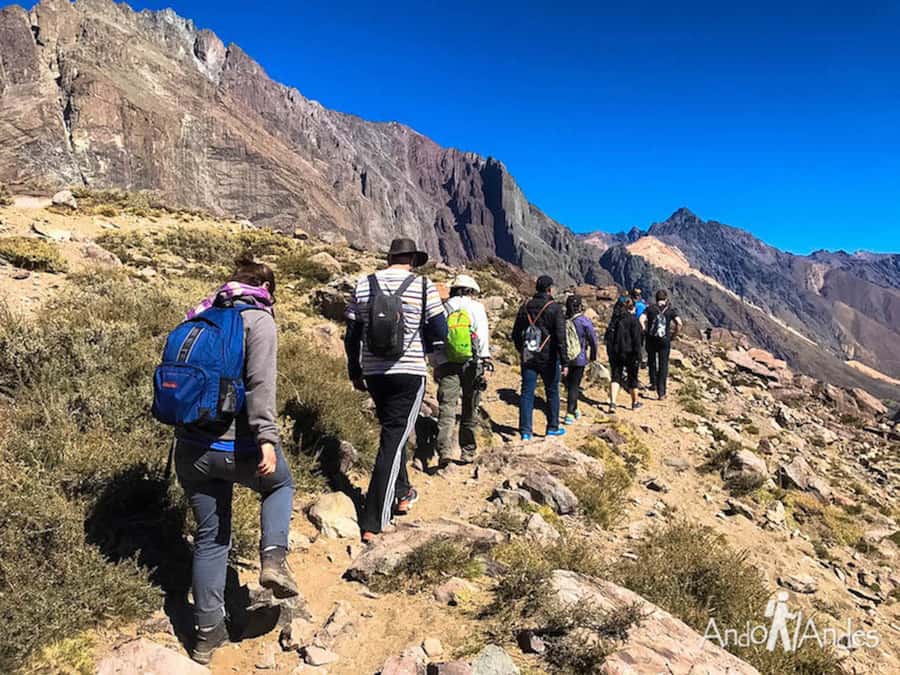 From Santiago: Cajón del Maipo and Volcán San José Hike 8K - Why the small group and guides matter
