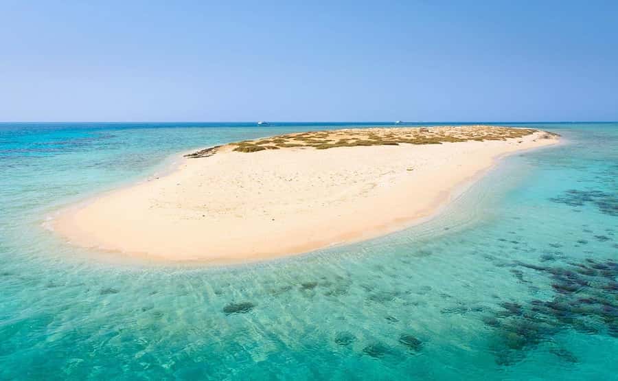 From Sharm: White Island and Ras Mohamed Snorkeling Trip - White Island and its changing shoreline
