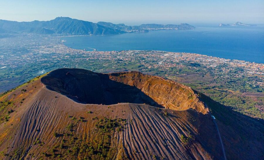 From Sorrento: Skip-the-Line Guided Vesuvius Hike and Lunch - Walking from 1,000 meters to the crater