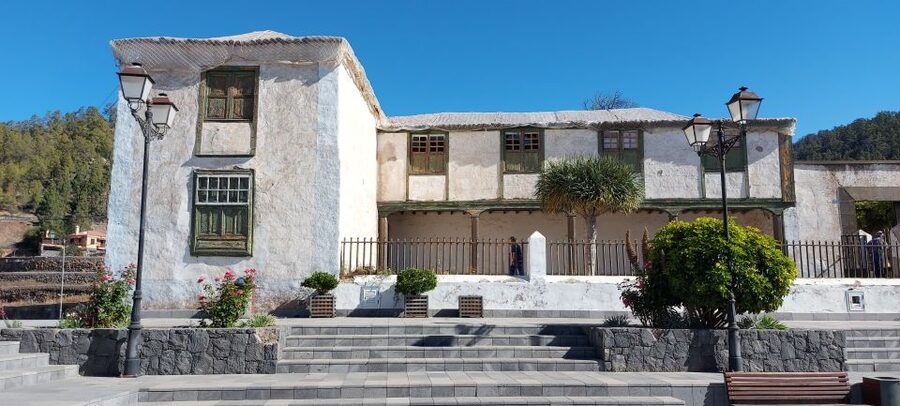 From South Tenerife: Teide National Park Tour - Pico Viejo and Tenerife’s volcanic story