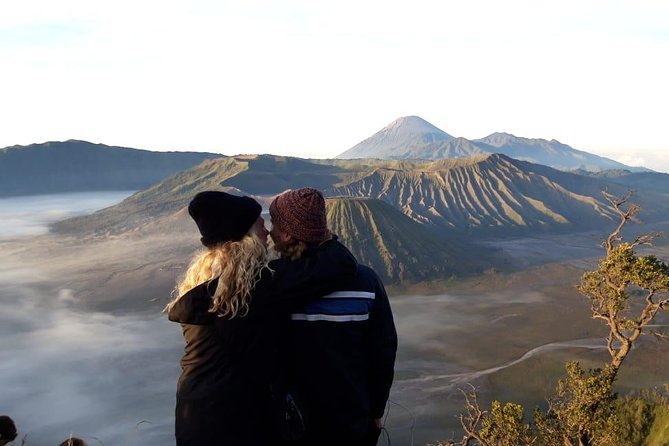 From Surabaya / Malang : Mt Bromo Sunrise - Ijen Blue Fire 3D2N - Day two: Penanjakan sunrise and Bromo crater