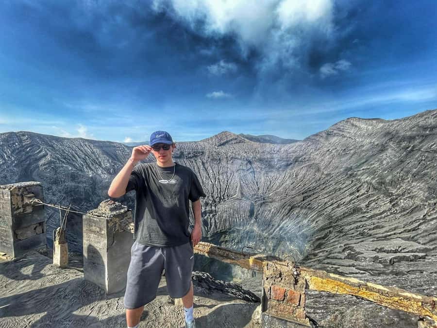 From Surabaya: Mount Bromo Sunrise & Madakaripura 1 Day Tour - Key points to know before booking