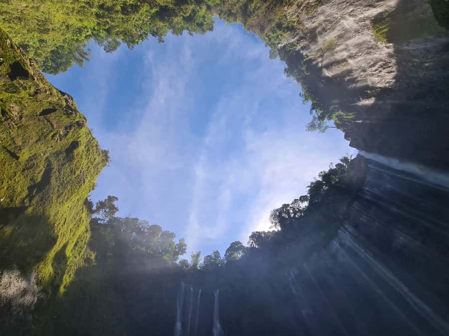 From Surabaya or Malang: 2-Day Tumpak Sewu Bromo - The 30-minute descent is the real test