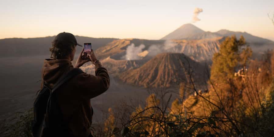 From Surabaya or Malang: Private Mt. Bromo Sunrise Day Trip - Breakfast after the volcano