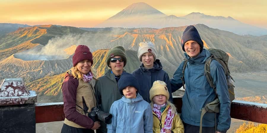 From Surabaya or Malang: Private Mt. Bromo Sunrise Day Trip - Who should book this Bromo experience