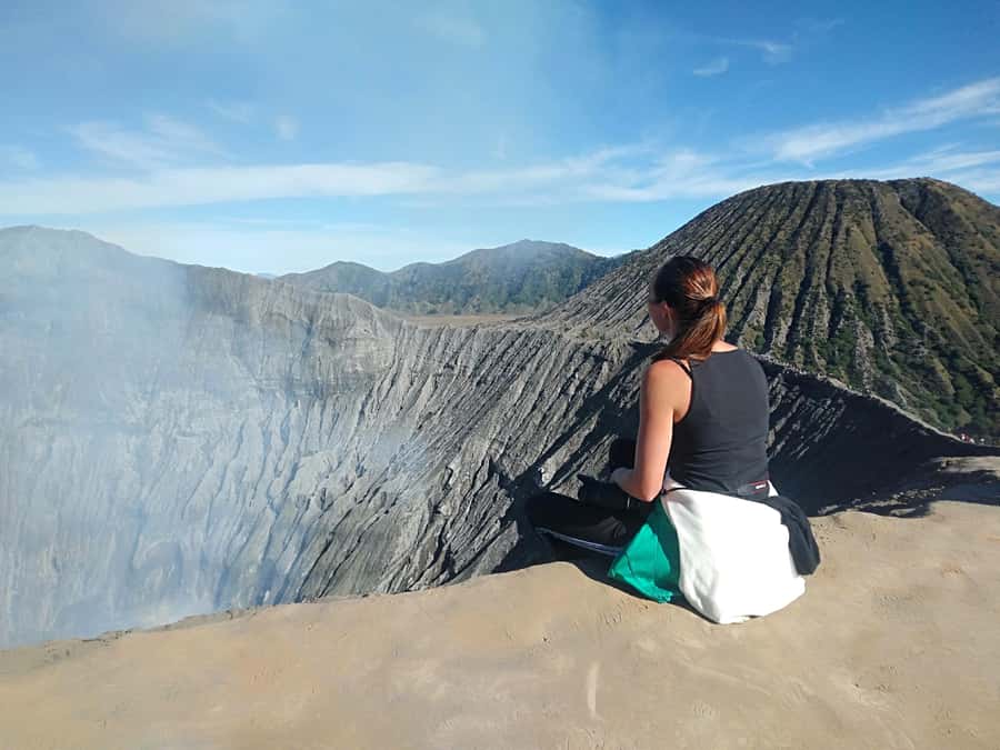 From Surabaya: Private 3-Day Mount Bromo Ijen Tour - Guides, drivers, and the human side of the trip
