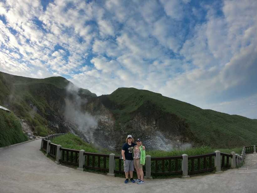 From Taipei: Private Yangmingshan Volcano and Nature Tour - Who gets the best value from this tour