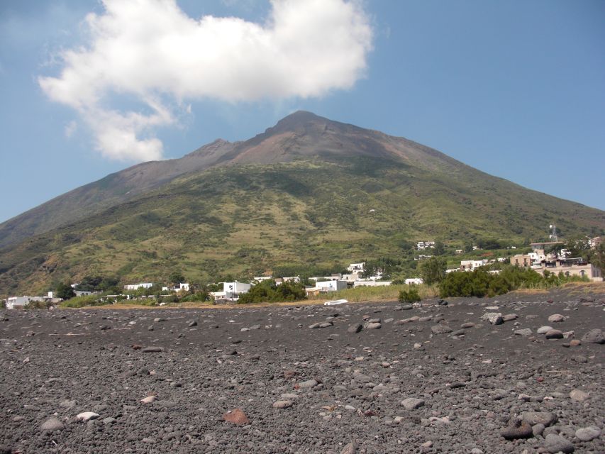 From Taormina: Chic Panarea and Stromboli Day Tour - Who should book this island tour?