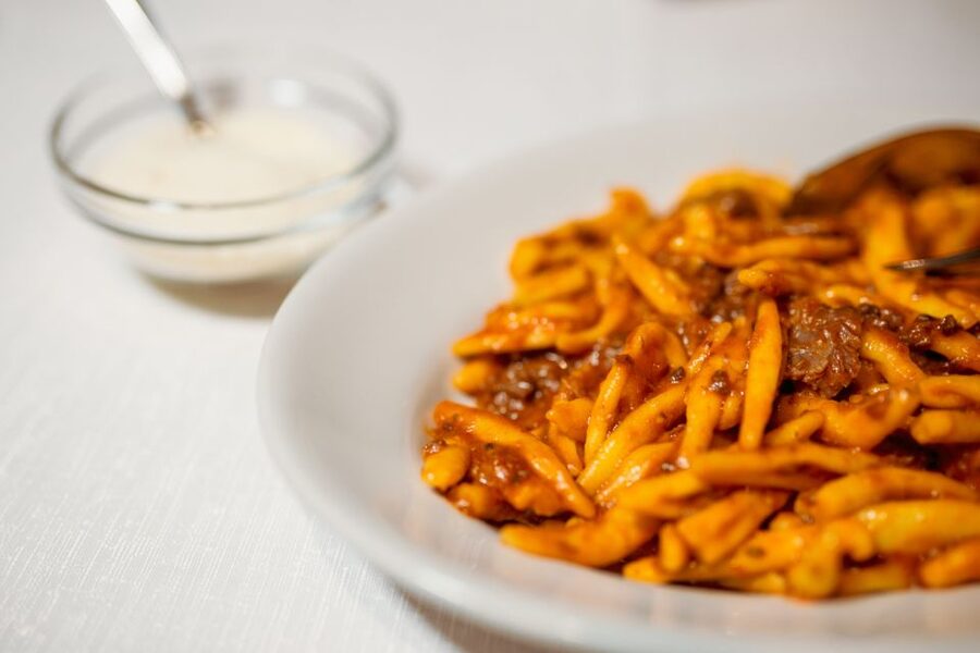 From Taormina: Mount Etna Food and Wine Tasting Tour - The Guides Make the Difference