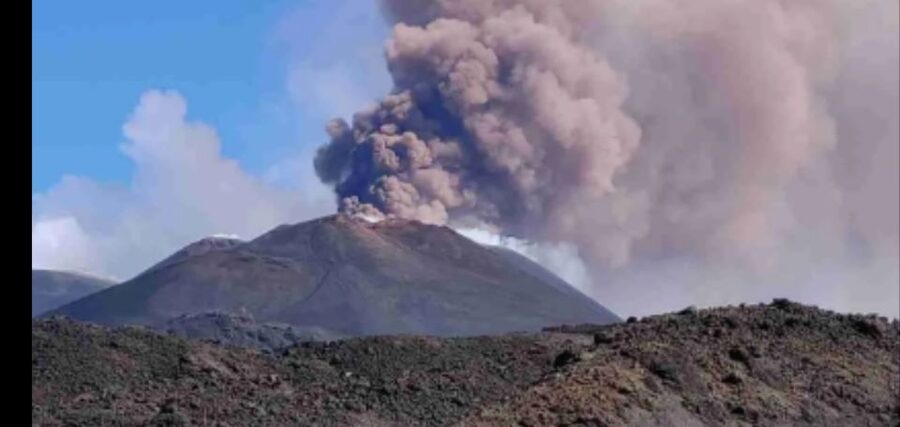 From Taormina, Naxos, & Letojanni: Mount Etna Half-Day Trip - Is $85 good value for five hours?