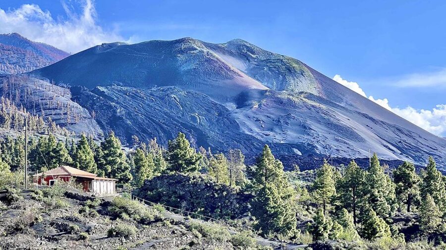 From Tenerife: Day Trip to La Palma Volcanic Landscapes - How the timing affects the experience