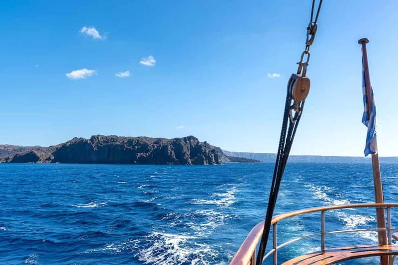 From Thera: Thirasia Cruise w/ Volcano Hike and Hot Springs - Thirasia and the climb to Manolas